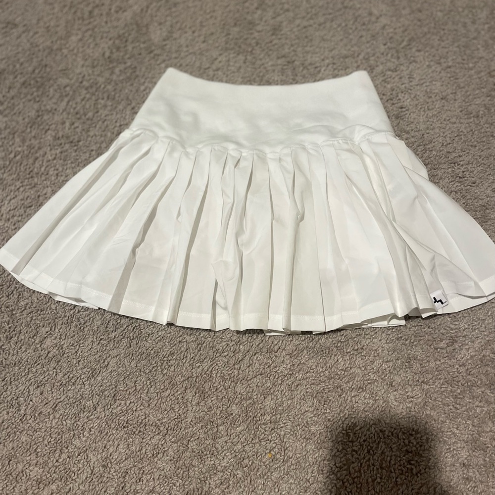 JoyLab White Skirt